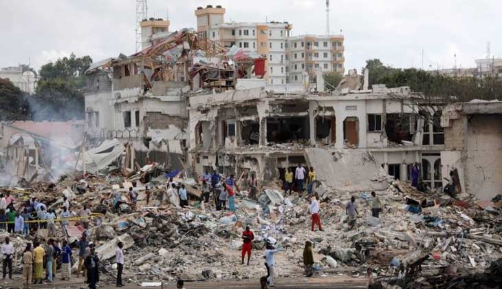 Passa de 300 o número de mortos no pior ataque terrorista da Somália